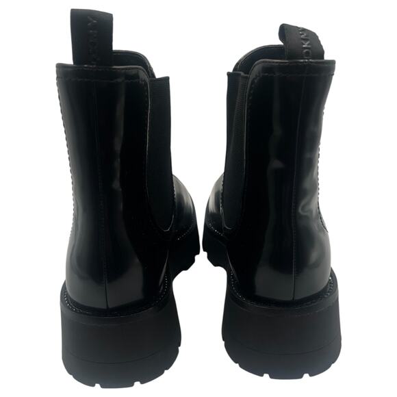 DKNY Senni Chelsea Lug Sole Chunky Platform Ankle Boots Booties Black Size 9 - Picture 4 of 9
